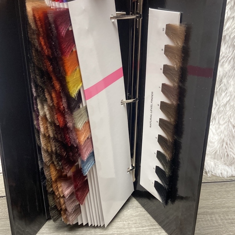 Redken Shades EQ Pink and Black Haircolor Set swatch book - Picture 4 of 16